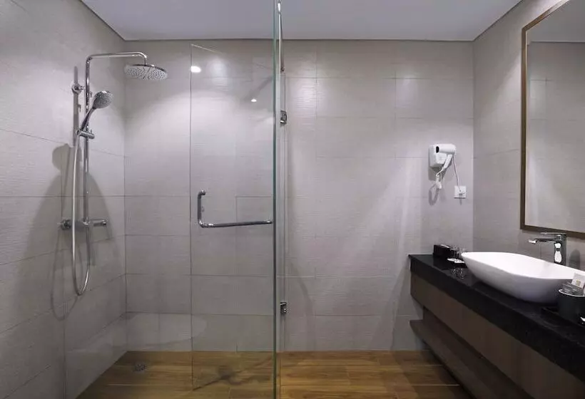 Hotelli Harper Premier Nagoya Batam