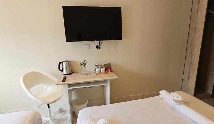 בית מלון כפרי Msm Arena