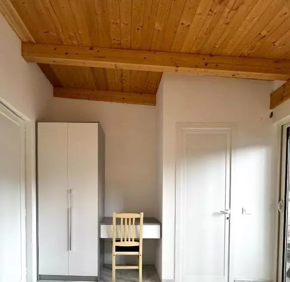 Hotel Velipoja Escape