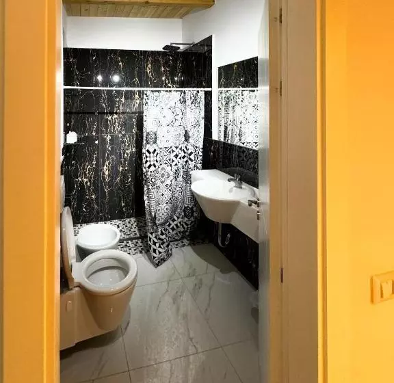 Hotel Velipoja Escape