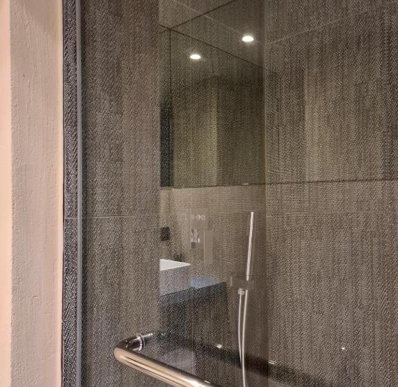 پانسیون Serendipity Rooms   Navigli