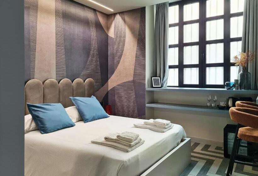 پانسیون Serendipity Rooms   Navigli