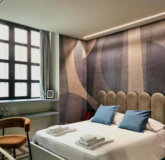 پانسیون Serendipity Rooms   Navigli