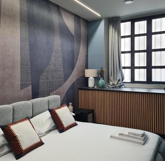 پانسیون Serendipity Rooms   Navigli