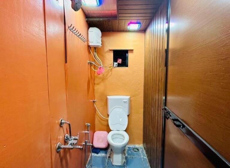 אתר נופש Camp Pawna View Maval