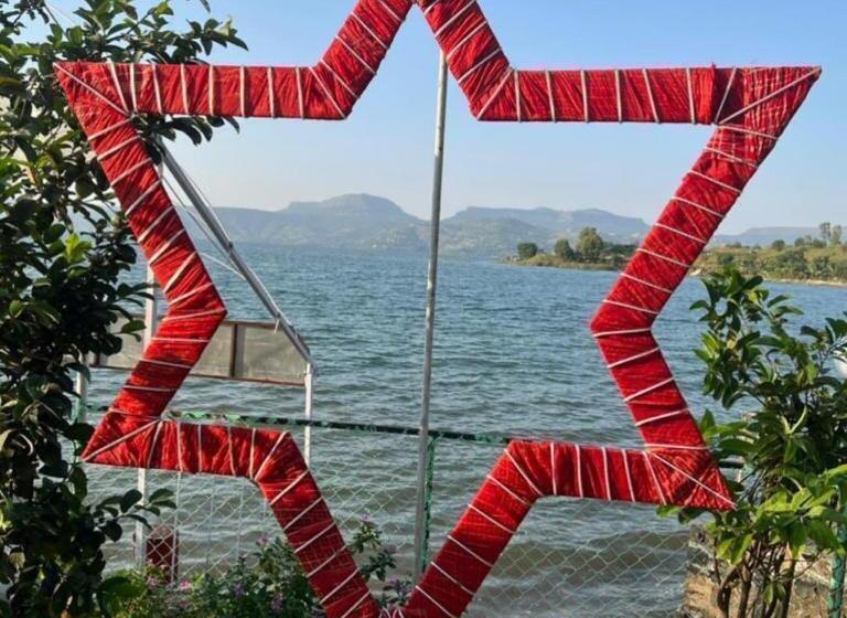 אתר נופש Camp Pawna View Maval