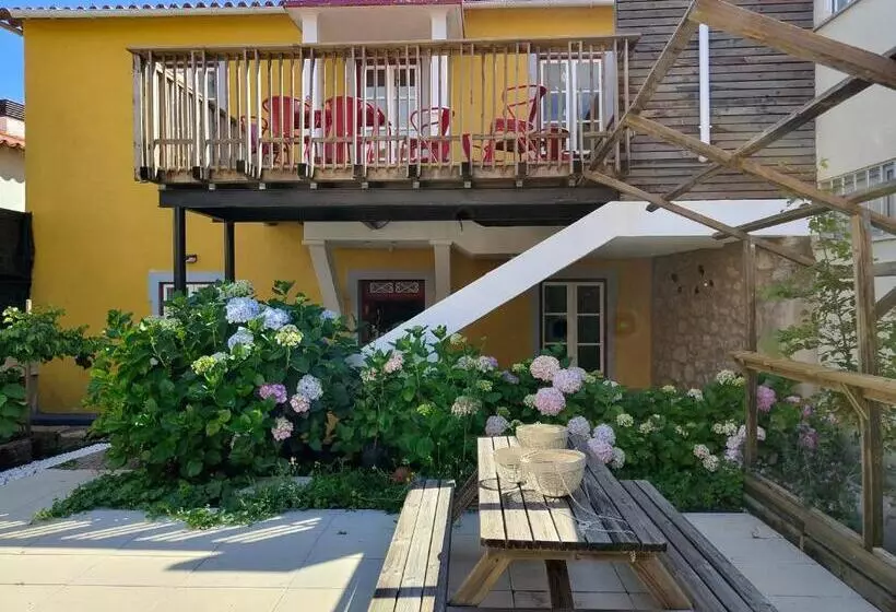 Urbe Sanchina   Hostel & Suites