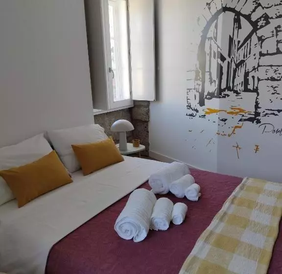 Urbe Sanchina   Hostel & Suites