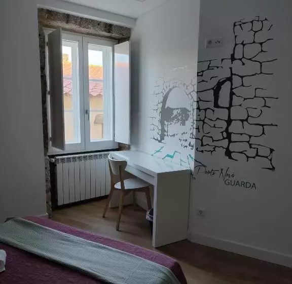 Urbe Sanchina   Hostel & Suites