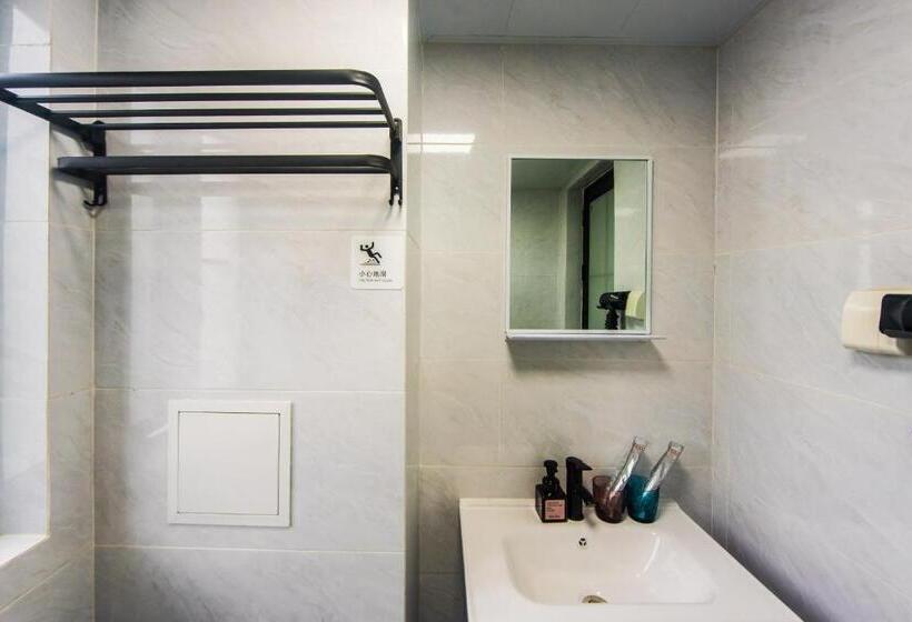 Wesu微宿时尚公寓（深圳龙华大浪时尚大浪小镇店）