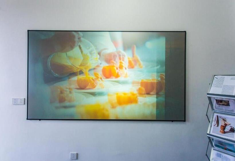 Wesu微宿时尚公寓（深圳龙华大浪时尚大浪小镇店）