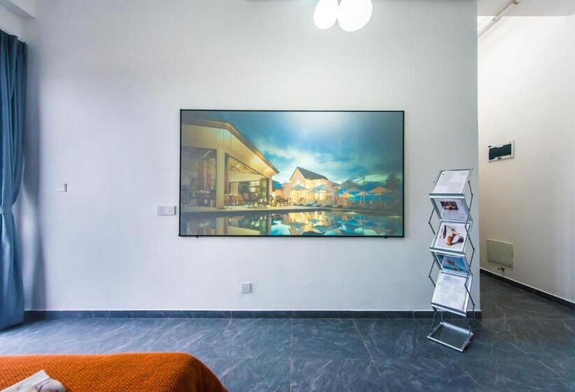 Wesu微宿时尚公寓（深圳龙华大浪时尚大浪小镇店）