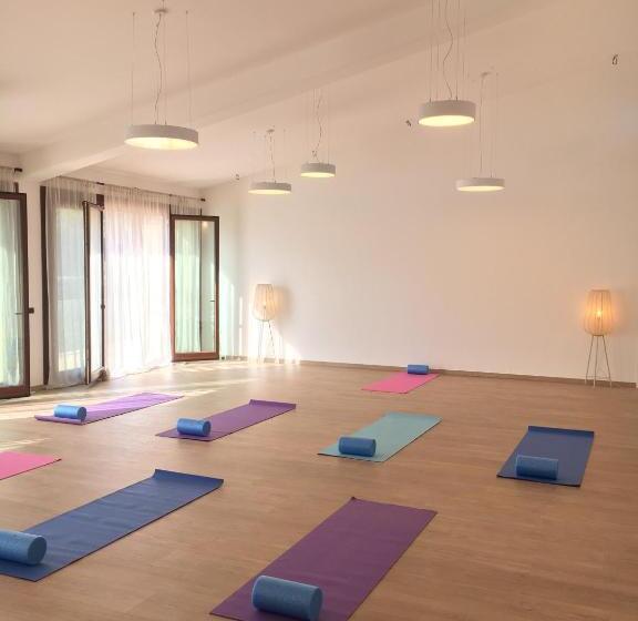 تختخواب و صبحانه Torres De Selma Eco Resort