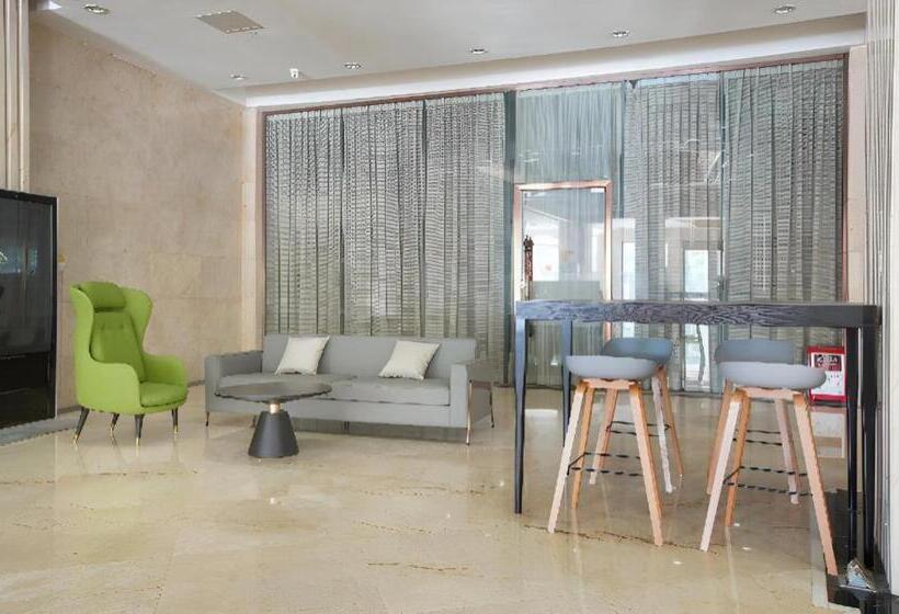 Borrman Hotel Yangjiang Baili Square