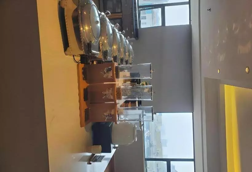 Borrman Hotel Yangjiang Baili Square