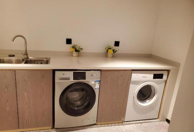 Borrman Hotel Yangjiang Baili Square