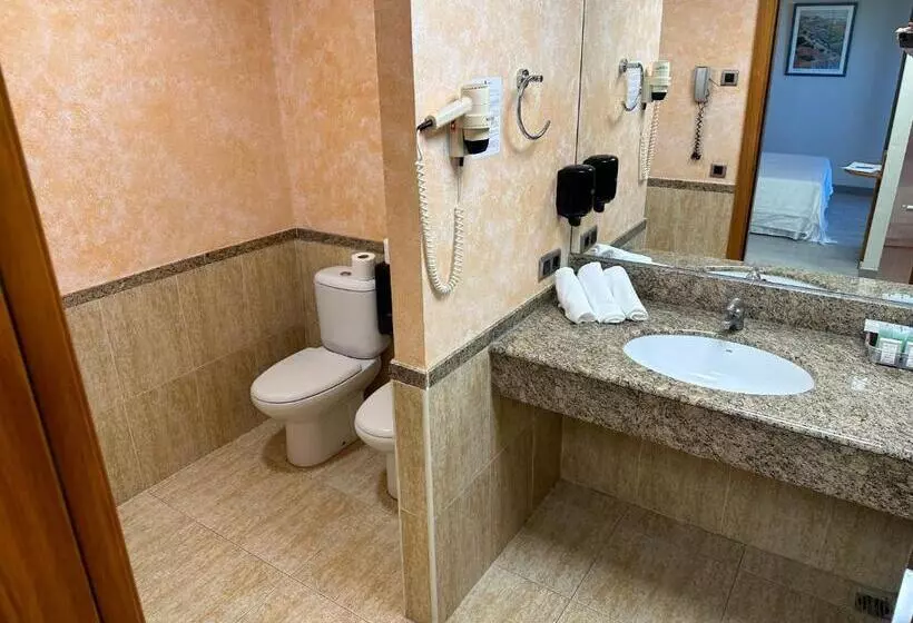 Hotelli Cambrils Paradise