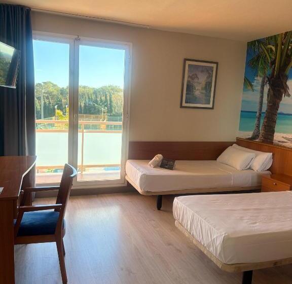 هتل Cambrils Paradise