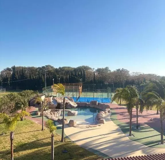 Hotelli Cambrils Paradise