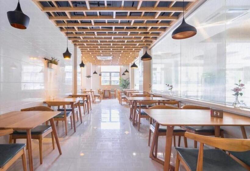 בית מלון כפרי Green Tree Inn Wuxi Chong An Temple Sanyang Square Metro Station