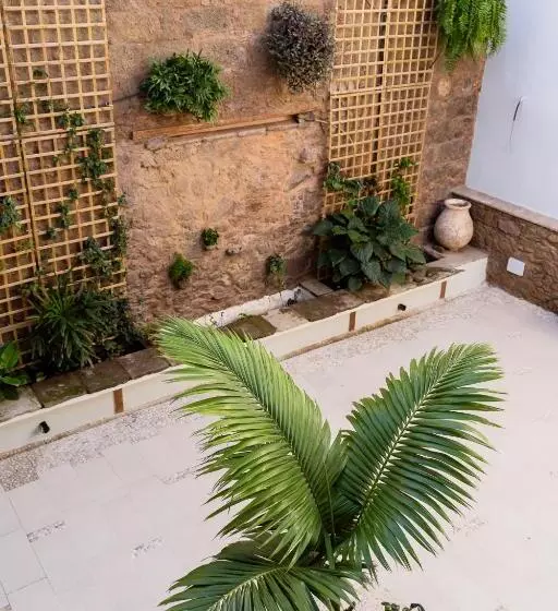 Hotelli Laguna Cool Living