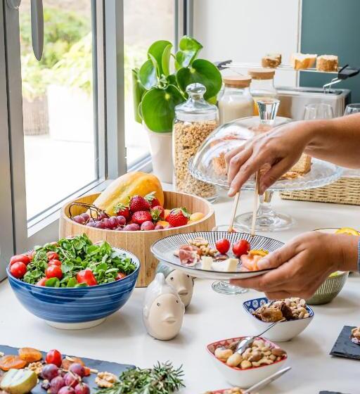 هتل Laguna Cool Living