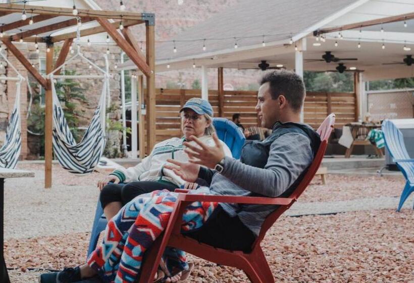 فندق Lake House Escape, Venture Base Unit 7