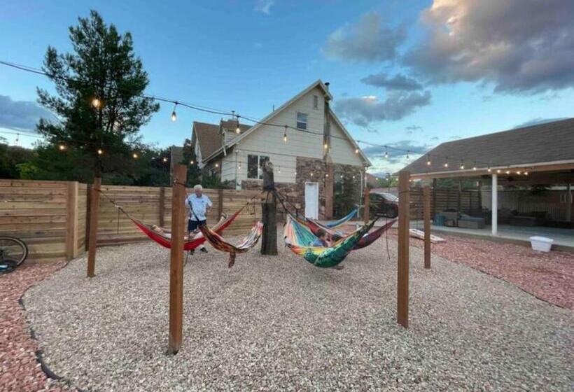 فندق Lake House Escape, Venture Base Unit 7