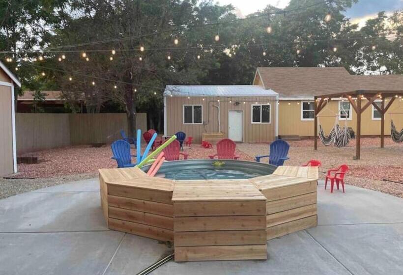 فندق Lake House Escape, Venture Base Unit 7