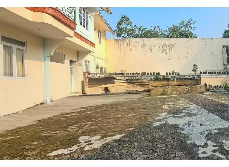 Hotelli Reddoorz At Linggarjati Kuningan