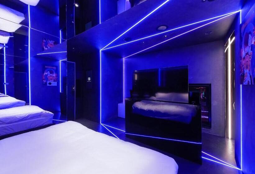 בית מלון כפרי Space Design