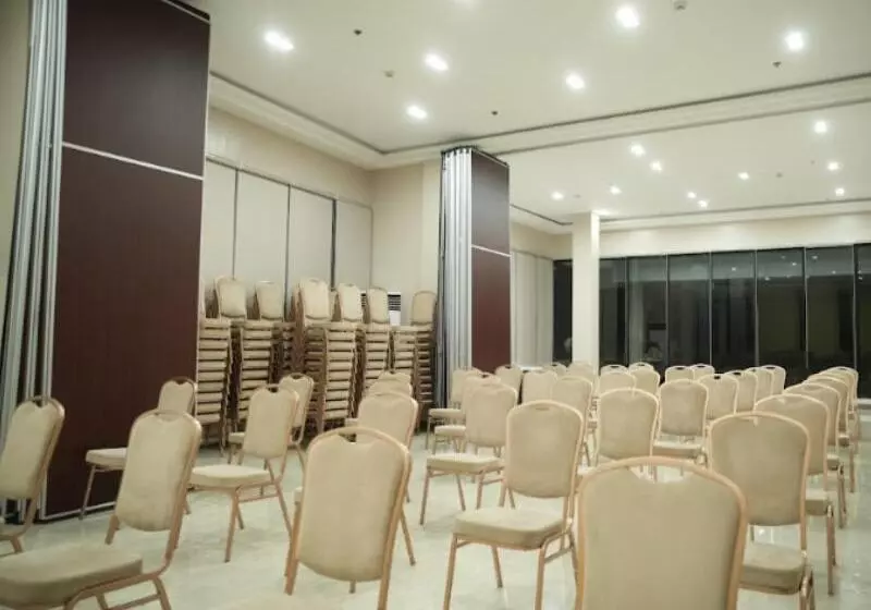 ホテル The Isabelle