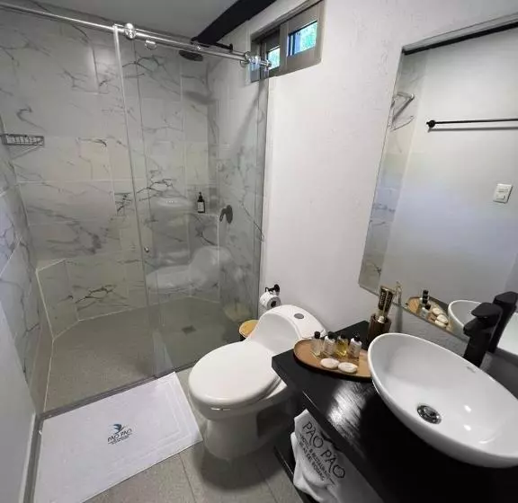 Pao Pao Hotel & Beach Club