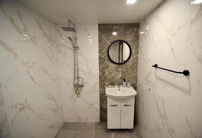 Pensjonat стаи за гости ингилизовата къща