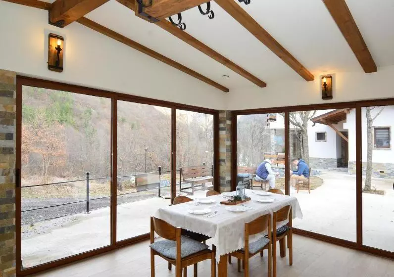 ペンション стаи за гости ингилизовата къща