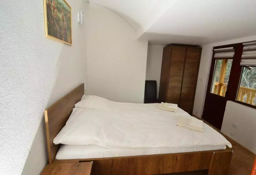 ペンション стаи за гости ингилизовата къща