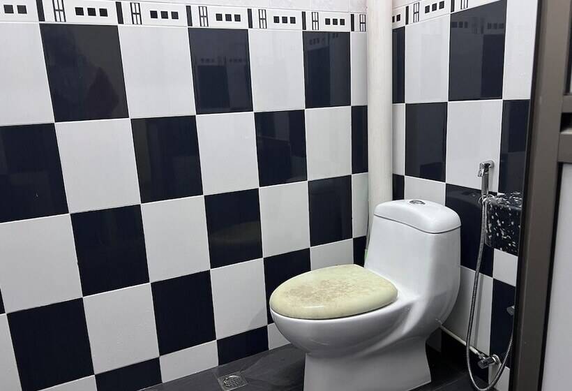 פנסיון Oyo Homes 90982 Hifi Rooms