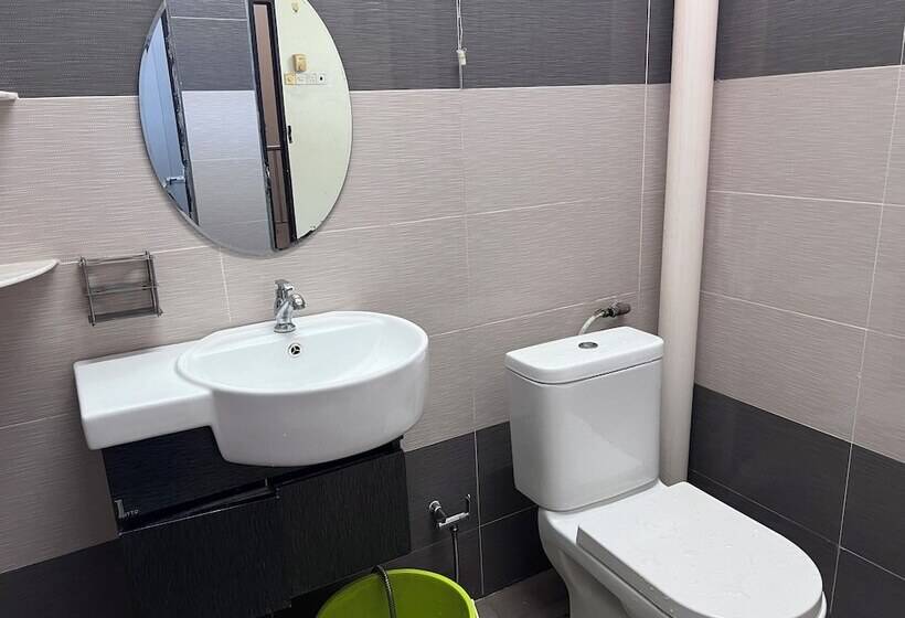 פנסיון Oyo Homes 90982 Hifi Rooms