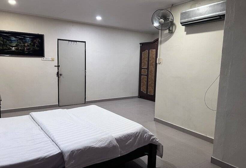 פנסיון Oyo Homes 90982 Hifi Rooms