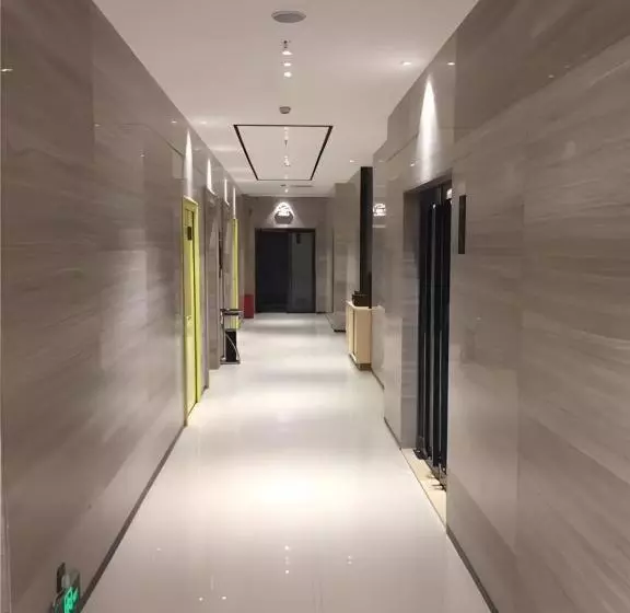 Hotelli City Comfort Inn Hezhou Huangyao Ancient Town