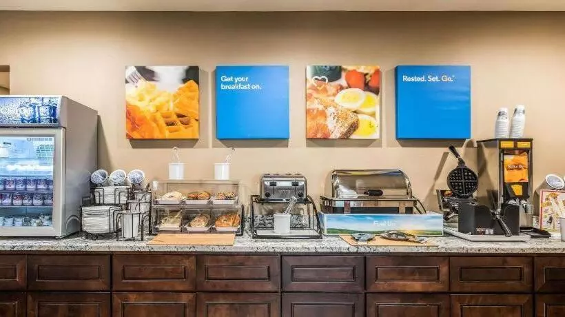 Hotelli Comfort Inn Downtown