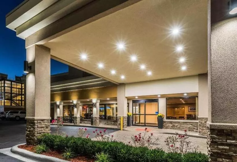 Hotelli Comfort Inn Downtown