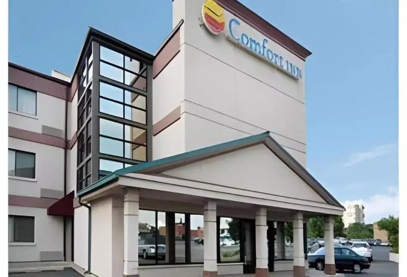 Hotelli Comfort Inn Downtown