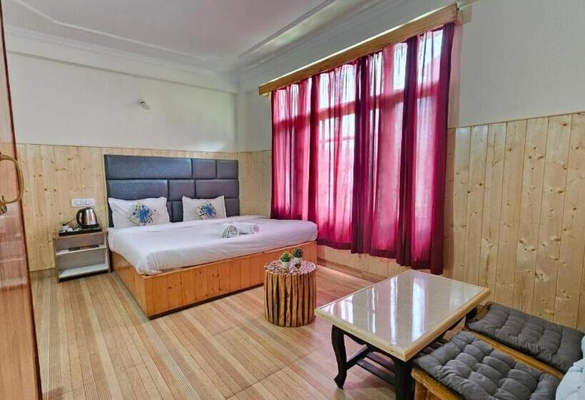 בית מלון כפרי Suraj Retreat Inn