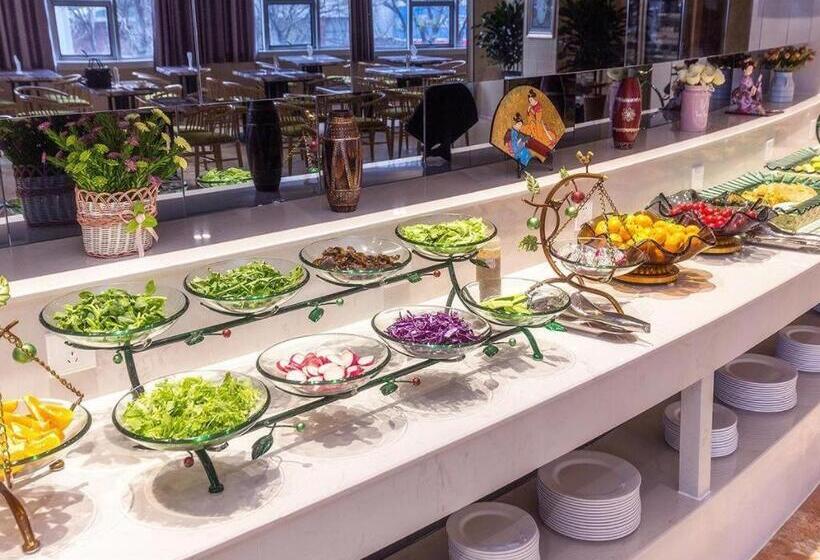 Lavande Hotel·jining Party School Building