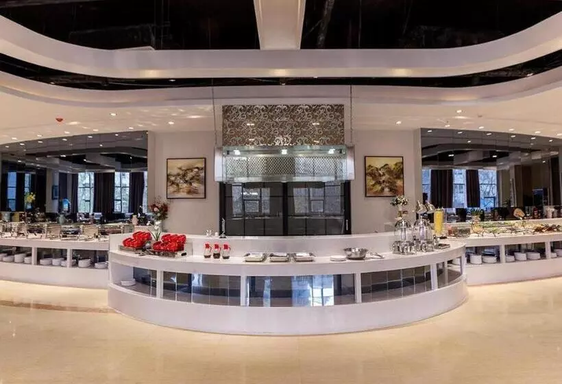 Lavande Hotel·jining Party School Building