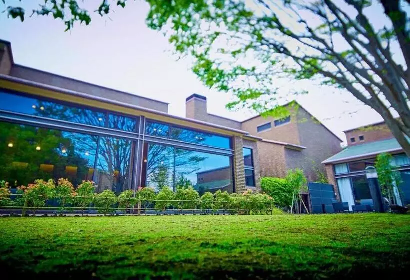 Luxury Hotel Kazenokaori Mori Premier