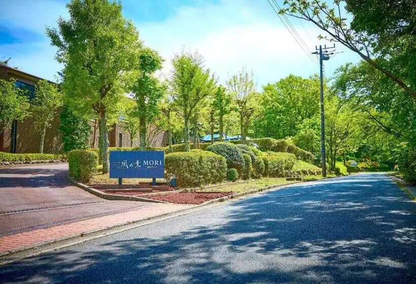 Luxury Hotel Kazenokaori Mori Premier