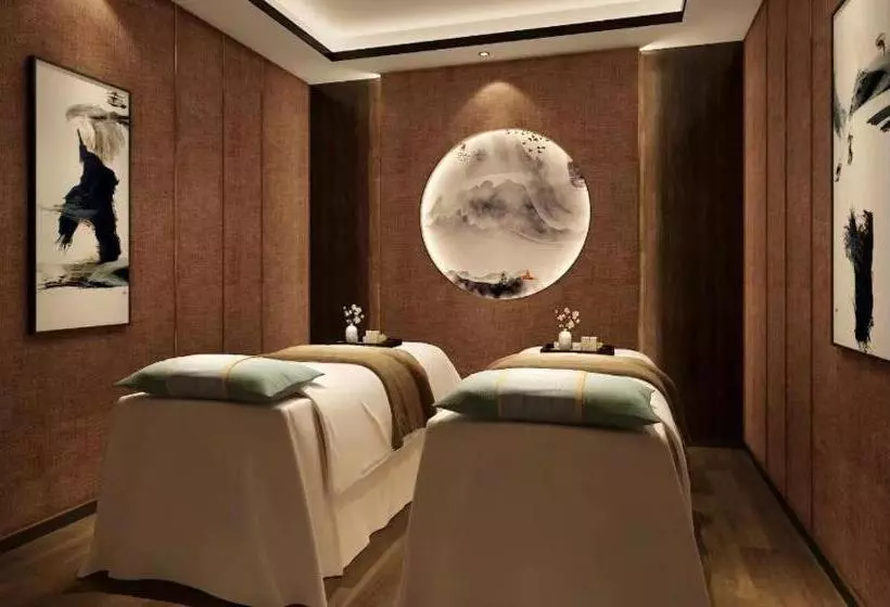 Shanghai Linyin Holiday Hotel   Pudong Airport
