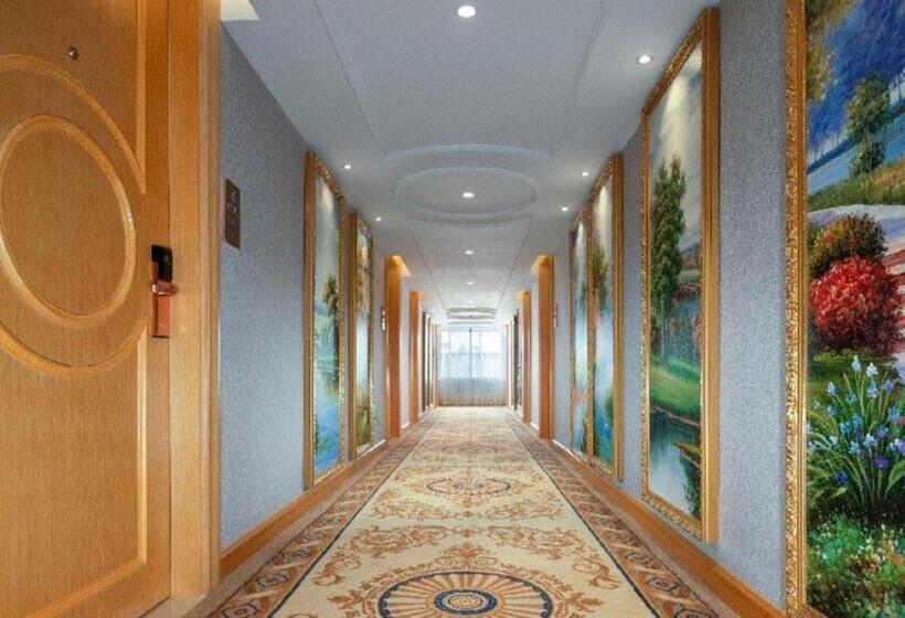 Vienna Hotel Guangxi Hezhou Guposhan Suifeng